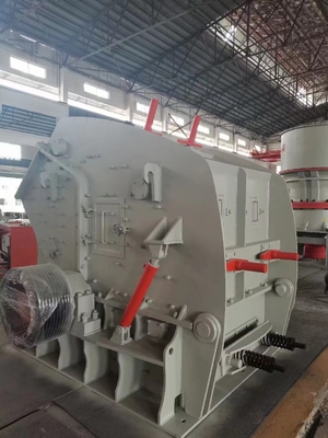 मोबाइल क्रशिंग उपकरण 37kw 80-160 TPH खनन खदान प्रभाव चूना पत्थर कोल्हू