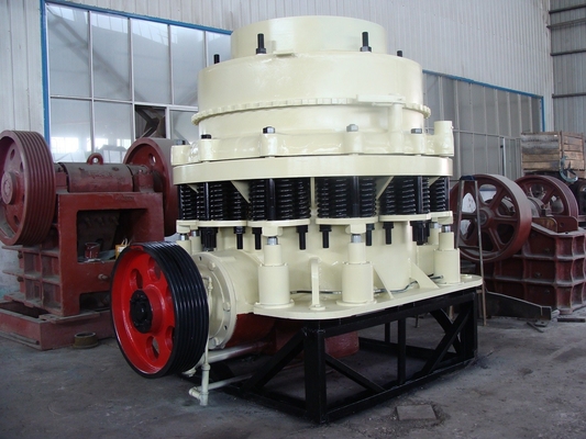 सड़क निर्माण के लिए PYB 1750 185Kw कुल शंकु कोल्हू मशीन 215mm खिला आकार: