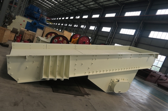 580mm वाइब्रेटिंग हॉपर फीडर मशीन ZSW1149 मॉडल बड़ी क्षमता, वाइब्रेटिंग स्क्रीन फीडर