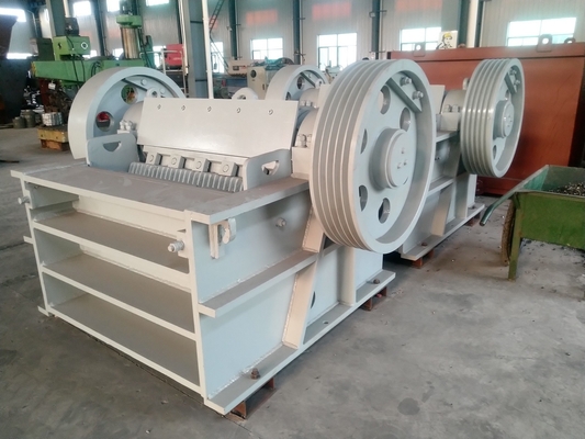 37Kw जबड़ा कोल्हू मशीन PE400 * 600 बड़ी क्षमता खदान रॉक कोल्हू